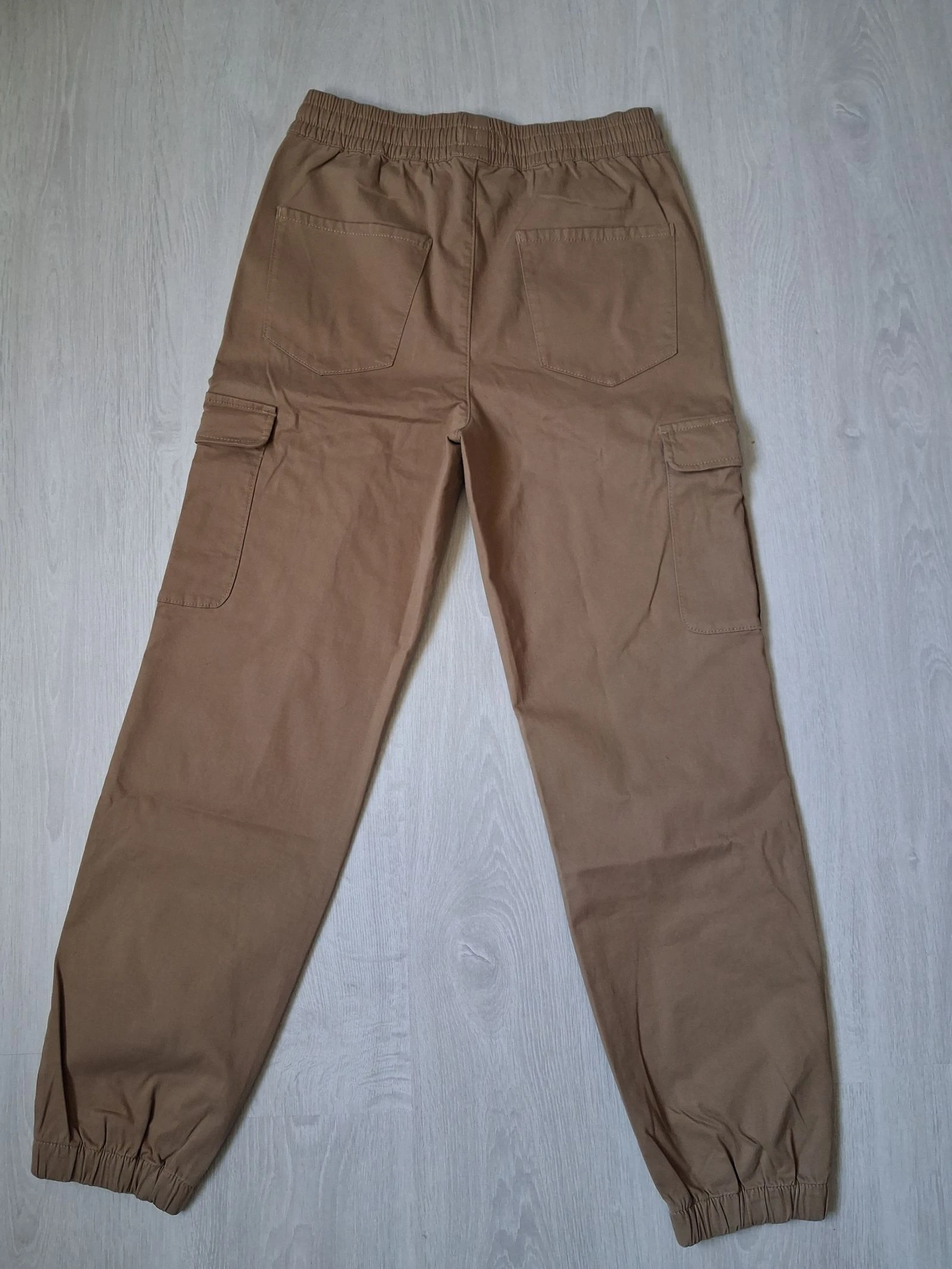 Calça jogger cargo KIABI camelo nova com etiqueta tamanho pp – photo 4